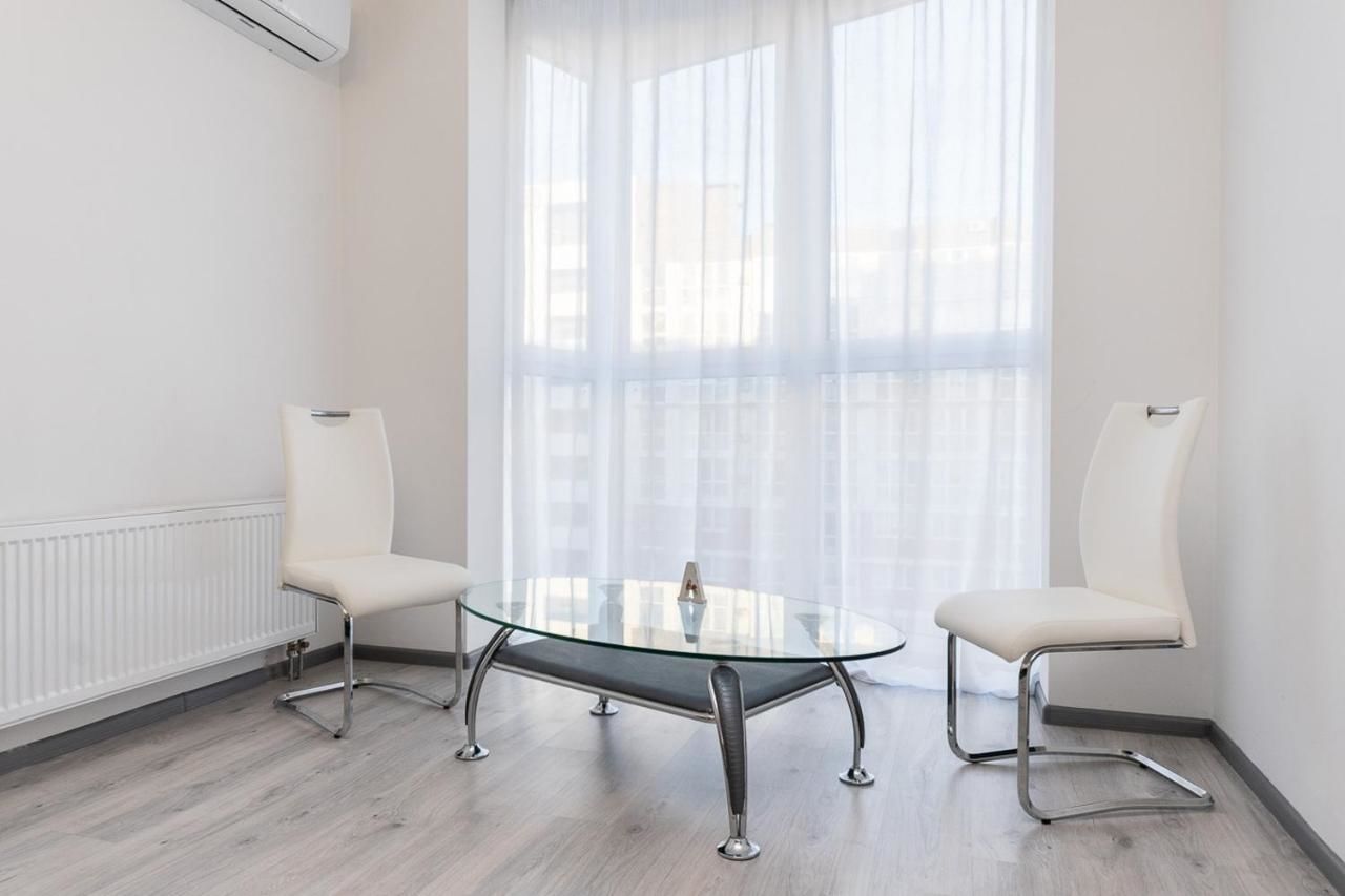 Апартаменты FlatRent Drahomanova 2a Киев-16