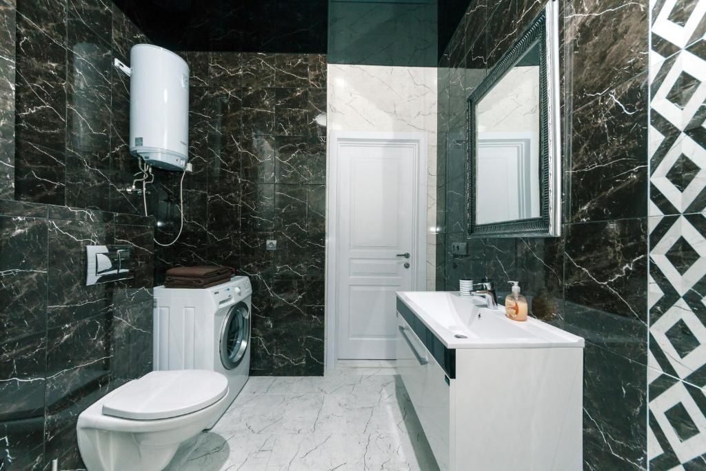 Апартаменты FlatRent Drahomanova 2a Киев-80