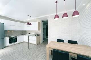 Апартаменты FlatRent Drahomanova 2a Киев Улучшенные апартаменты-7