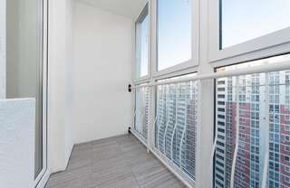 Апартаменты FlatRent Drahomanova 2a Киев Апартаменты с 2 спальнями-8