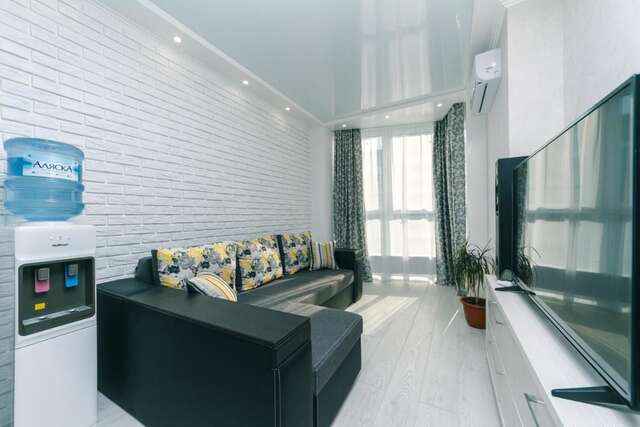 Апартаменты FlatRent Drahomanova 2a Киев-23