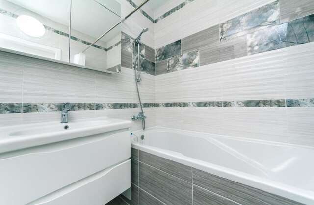 Апартаменты FlatRent Drahomanova 2a Киев-67